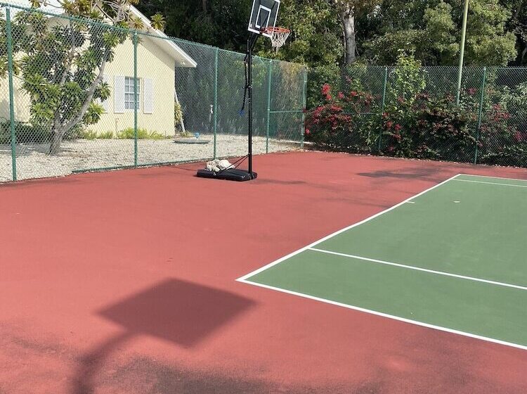 בית מלון כפרי Bahia Bay Resort