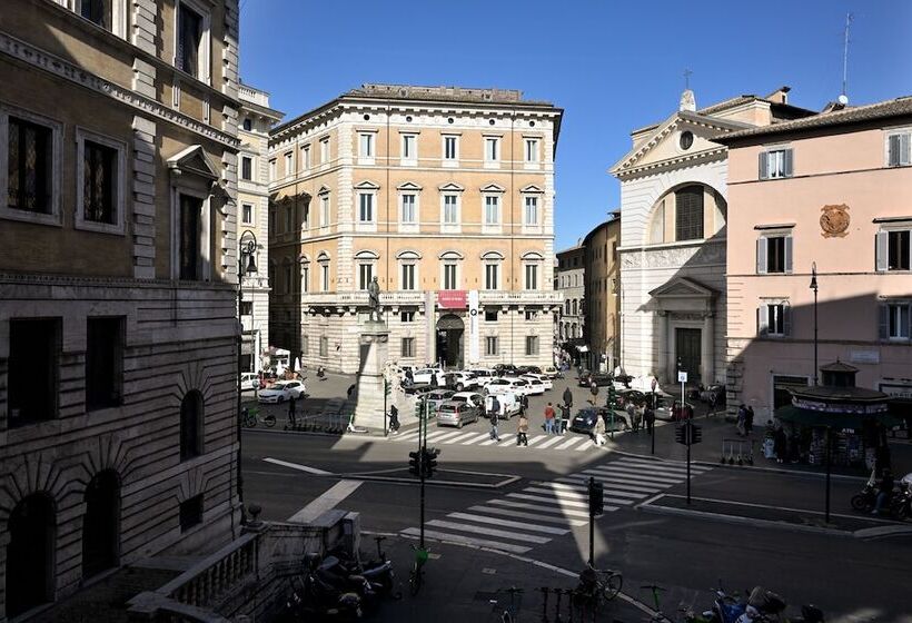 تختخواب و صبحانه Residenze Romanae   Vicolo Dell Aquila