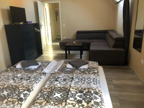 ベッドアンドブレックファースト Végvári Hotel Eger