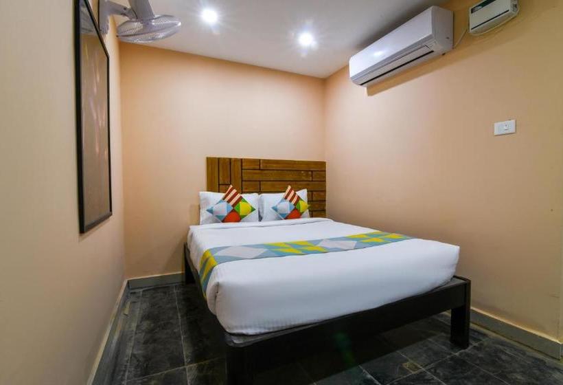 펜션 Oyo Home 62423 Compact Studio Cozy Stay, Near To Kamatci