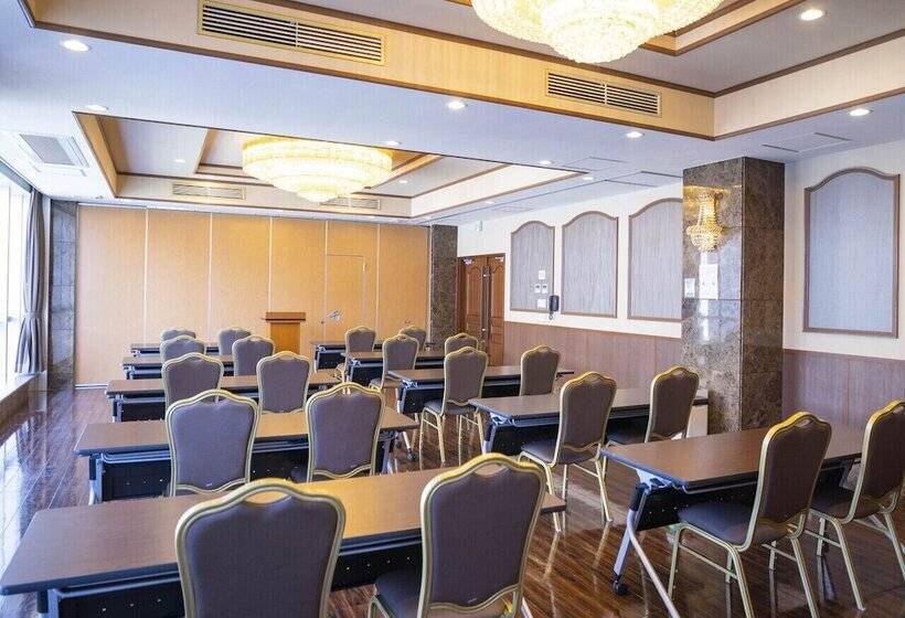 فندق New Palace