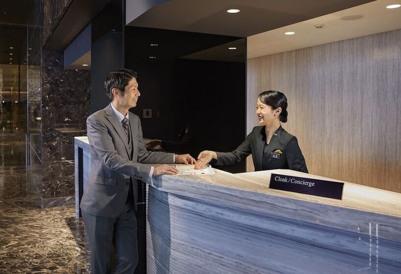 هتل Villa Fontaine Premier Haneda Airport