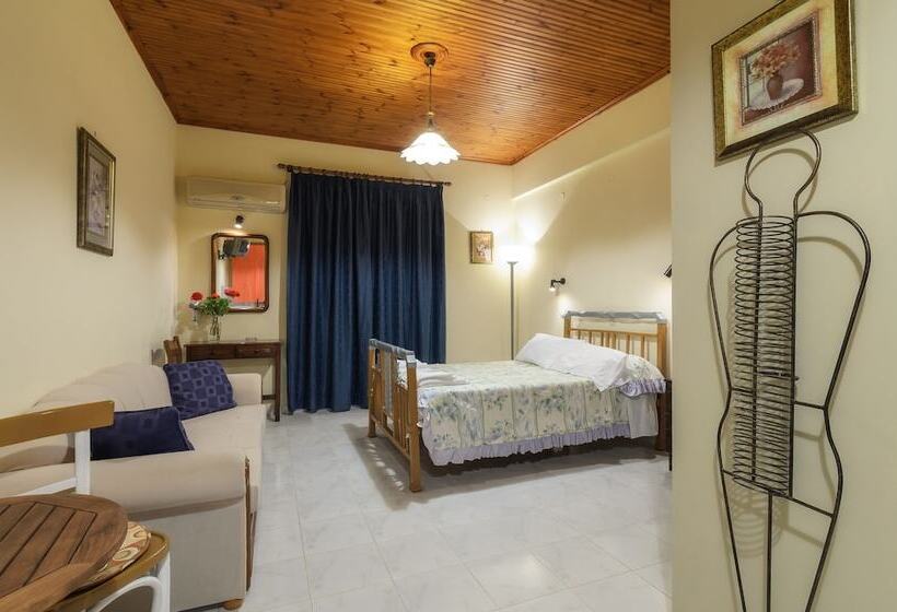 هتل Artemis Room