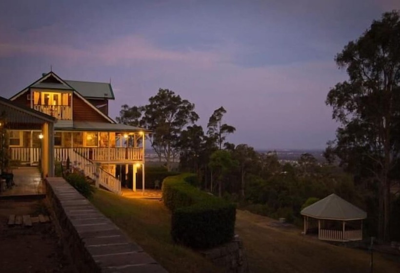 호텔 Bimbadeen Mountain Retreat
