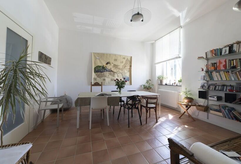 민박 Dogana D Acqua Rooms & Art