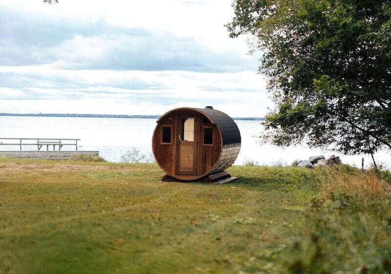 مبيت وإفطار Mormors Pensionat Strandhagen