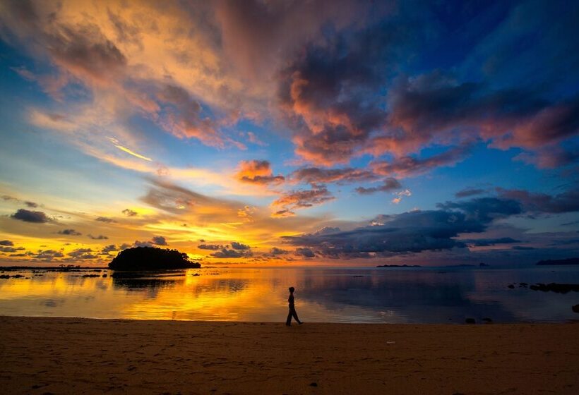 ホテル Andalay Beach Resort Koh Libong