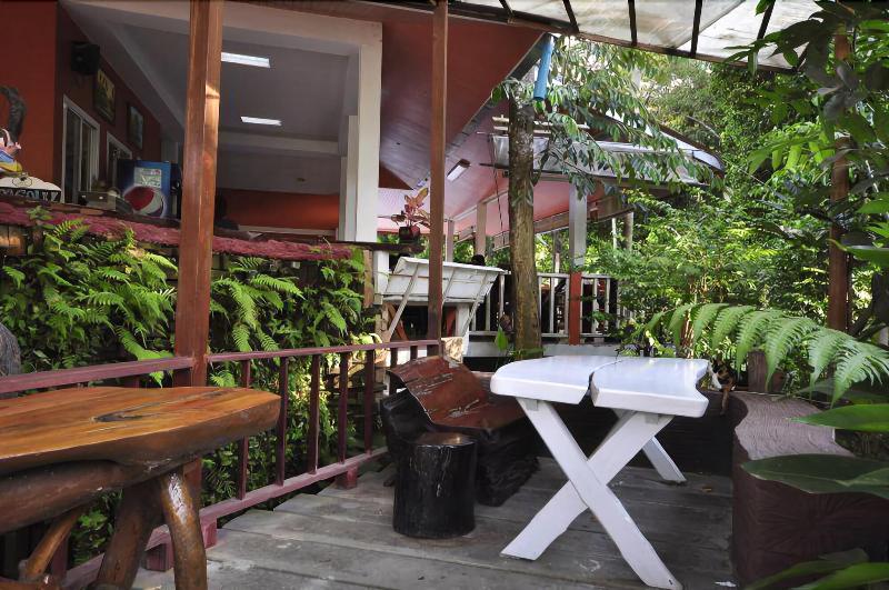 בית מלון כפרי Baan Suan Chong Khao Resort