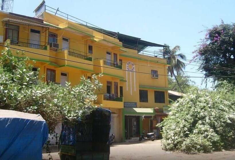فندق Colva Tavern