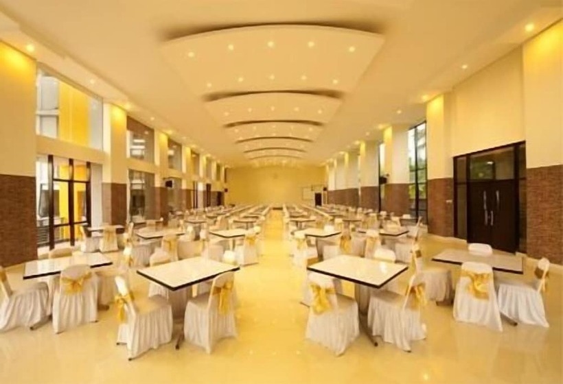 هتل Grand Bintang Tawangmangu