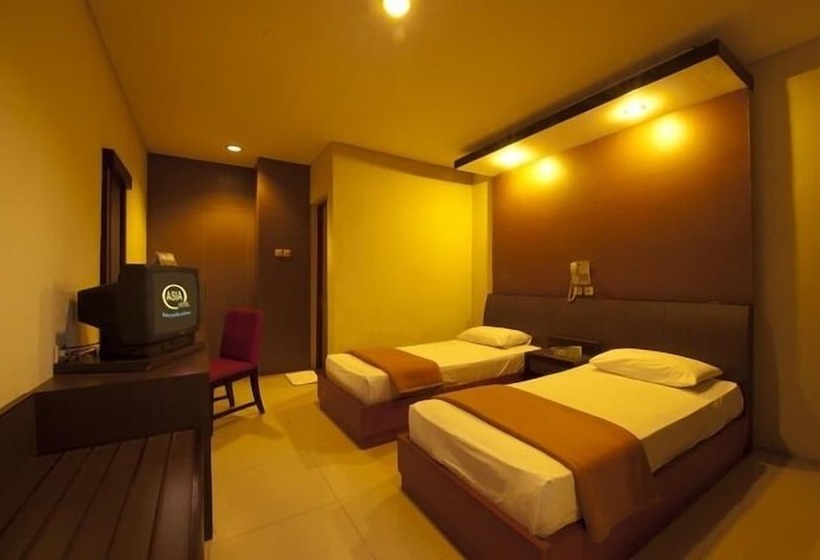 هتل Grand Bintang Tawangmangu
