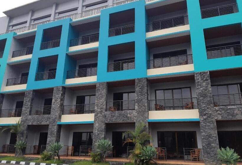 هتل Grand Bintang Tawangmangu