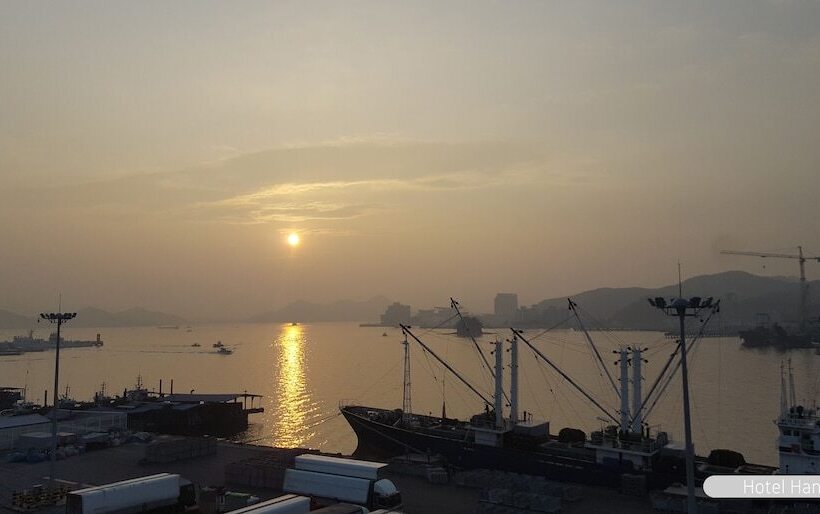 فندق Hansan