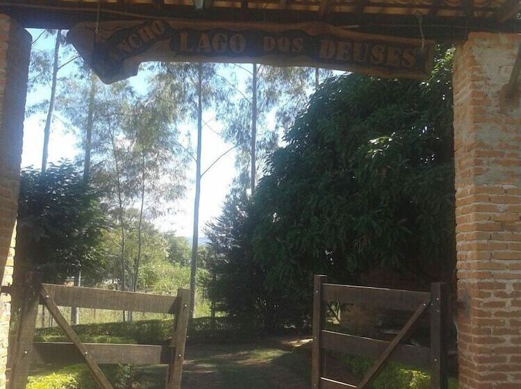 ホテル Rancho Lago Dos Deuses