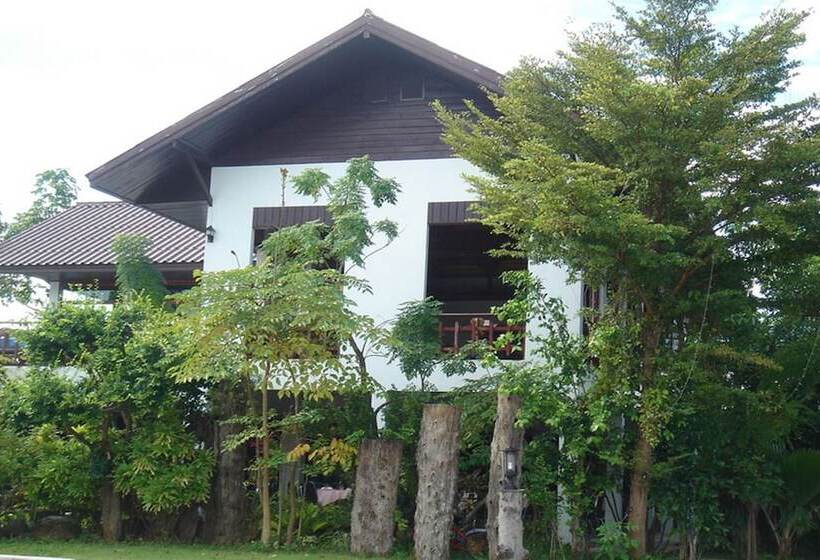 هتل Thong Paeka