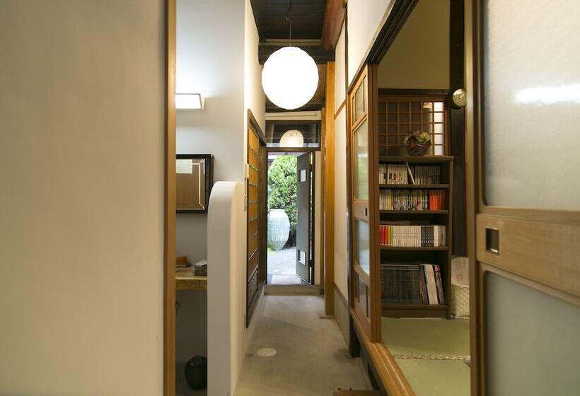 ペンション Female Only Guesthouse Tomariya