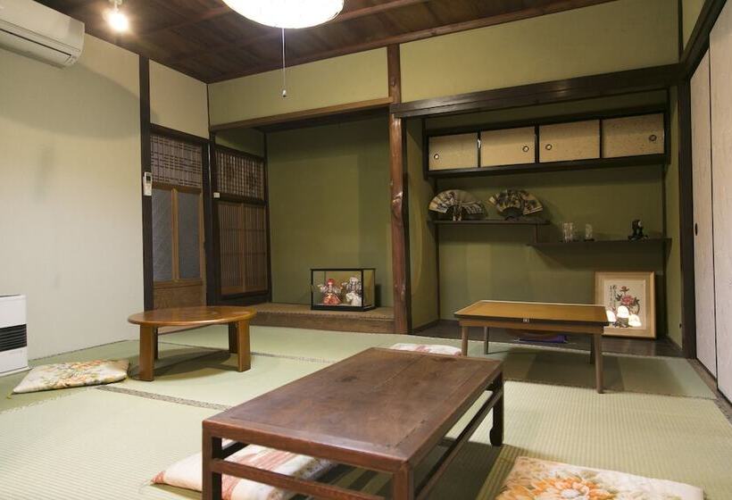 ペンション Female Only Guesthouse Tomariya