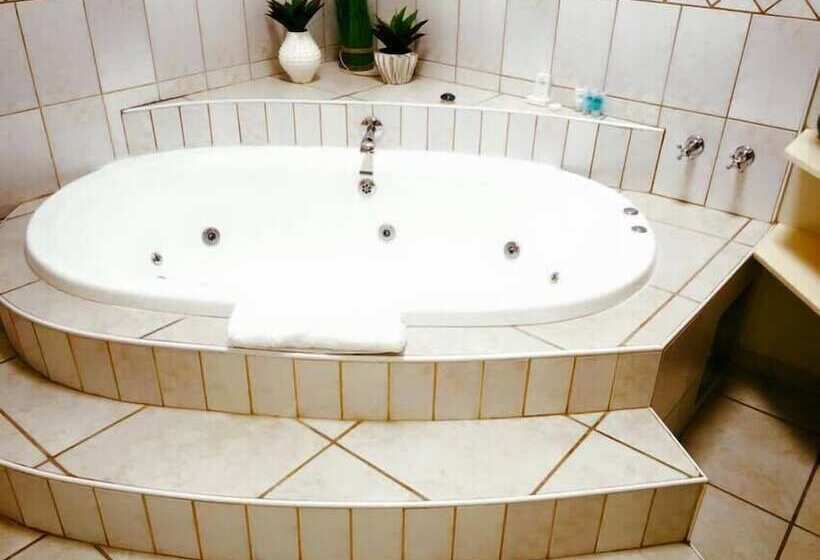 پانسیون Utopia Guest House