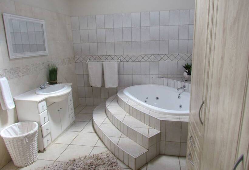 پانسیون Utopia Guest House