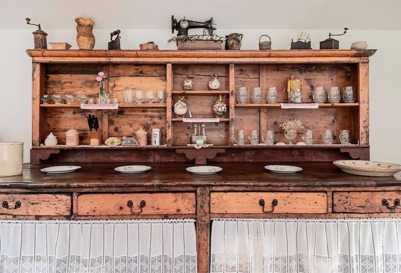 مبيت وإفطار Lucrezia E Cesare Borgia