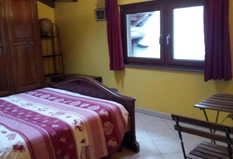 مبيت وإفطار Relais Des Alpes