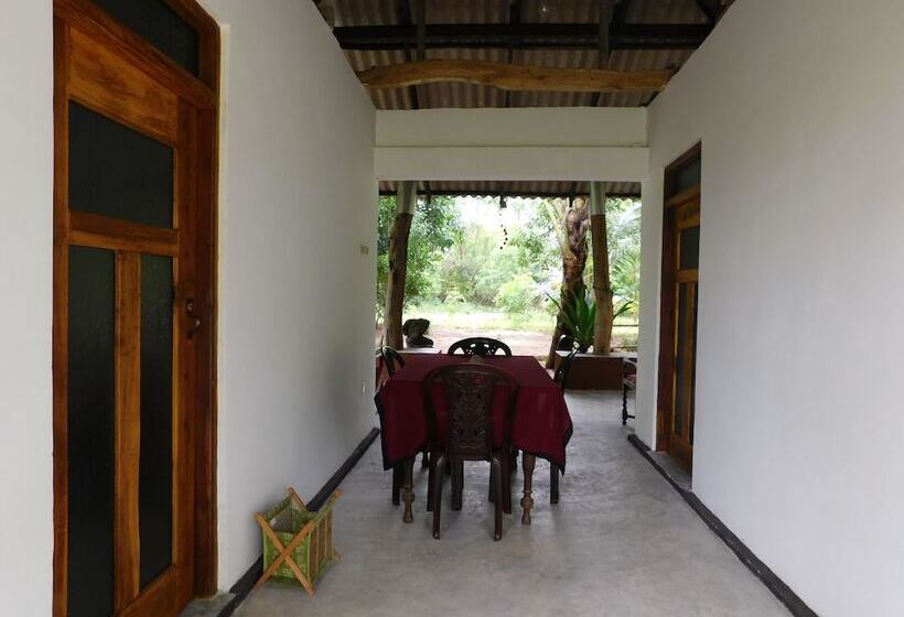 مبيت وإفطار Yala Avian Eye Safari