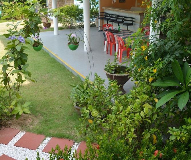 فندق Apple Bungalows