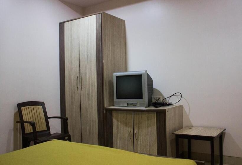 בית מלון כפרי Beach Classic