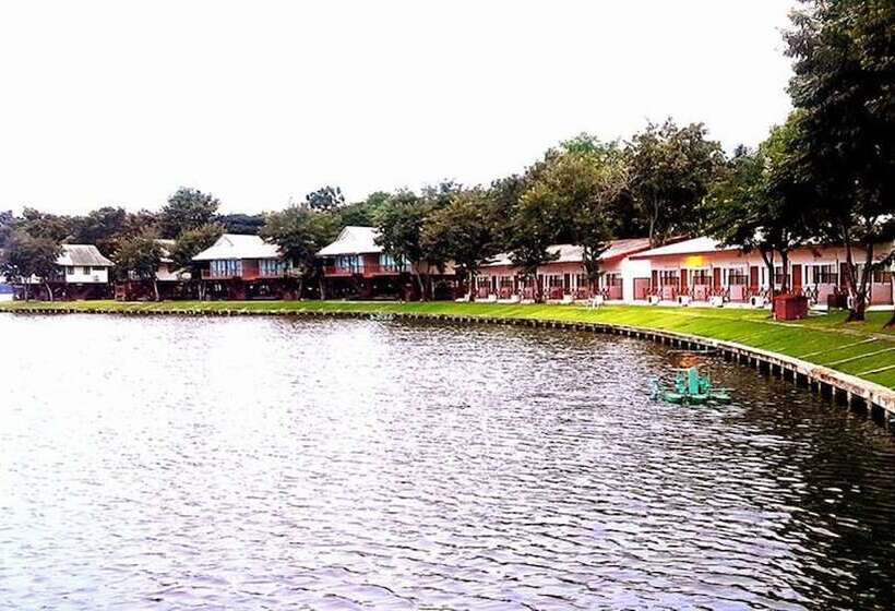 هتل Bungchawak Resort
