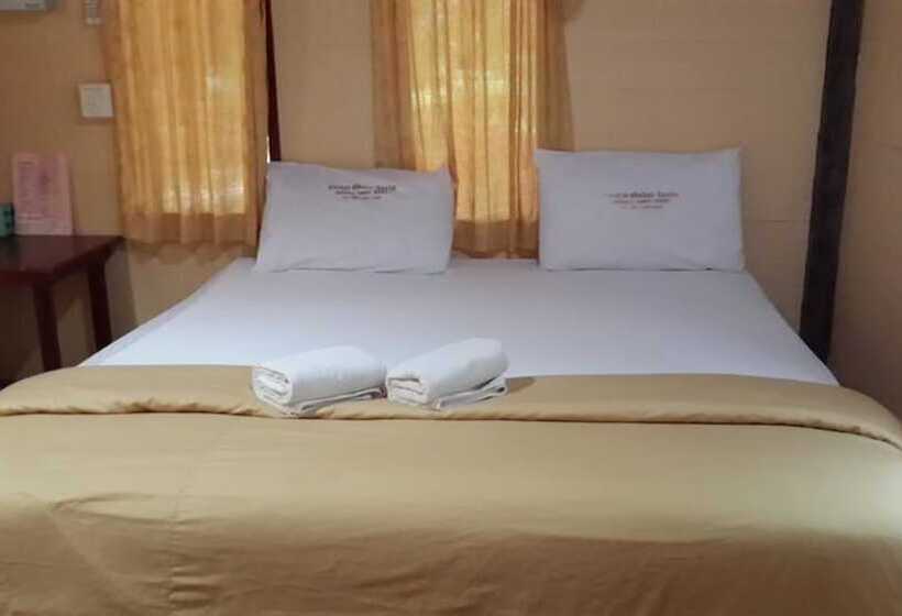 호텔 Shong Hai Resort