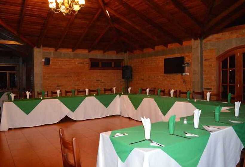 Отель Hosteria Quinta San Clemente