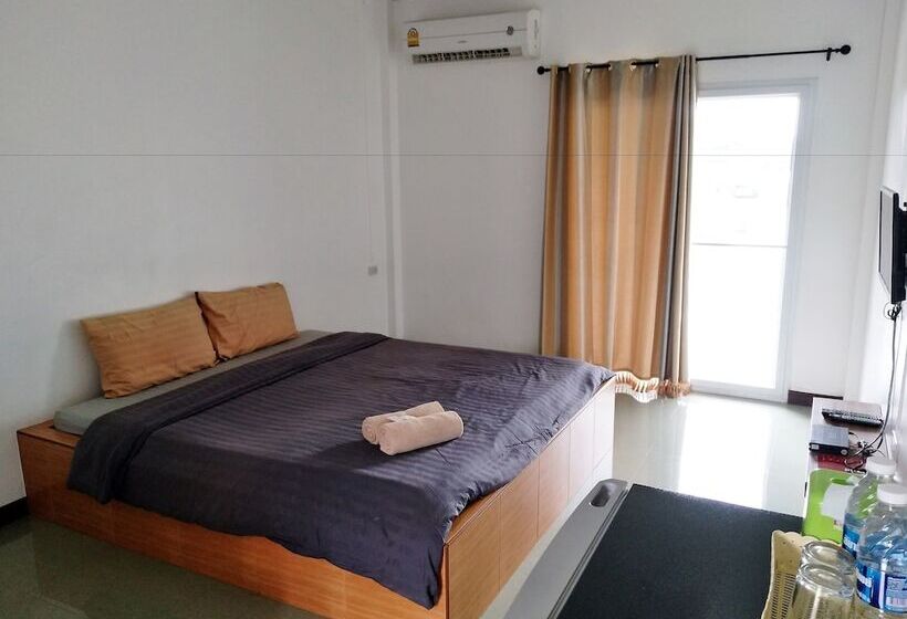 هتل Loft Village