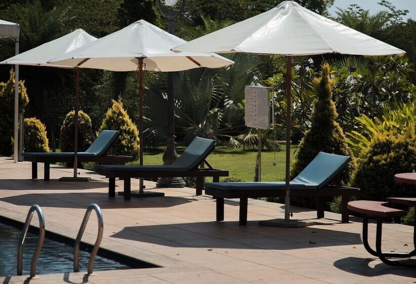 酒店 Uva Meridian Bay Resort And Spa