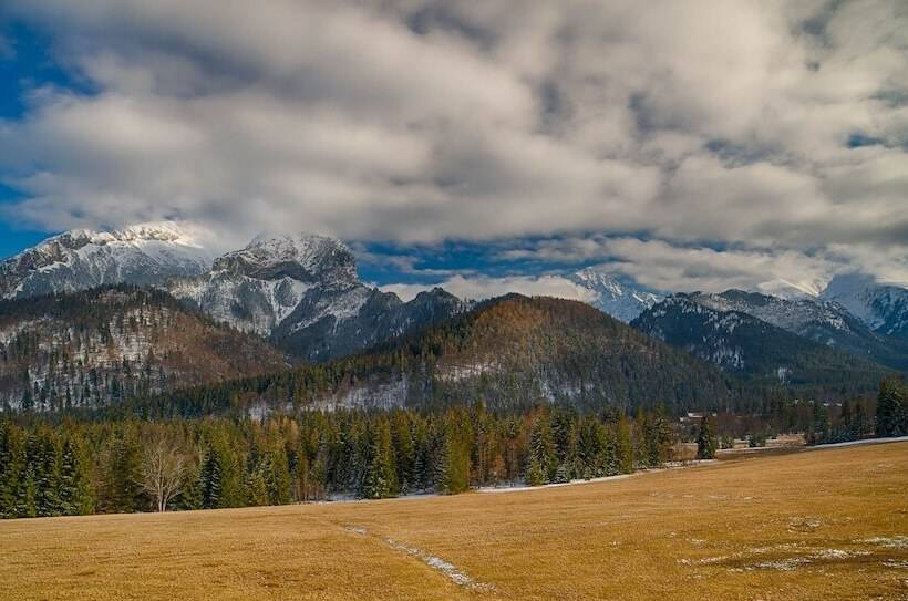 בית מלון כפרי Montfort Wellness & Spa Tatranska Javorina