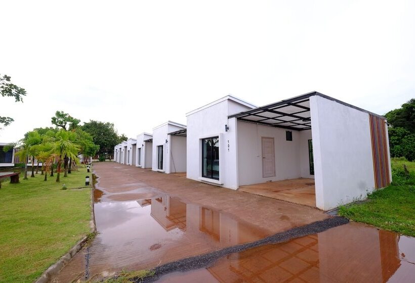 هتل N&c Resort