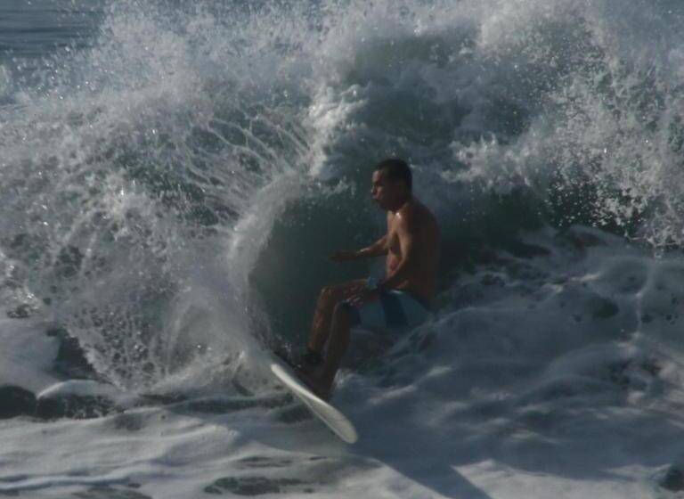 هتل Olas Permanentes El Zonte