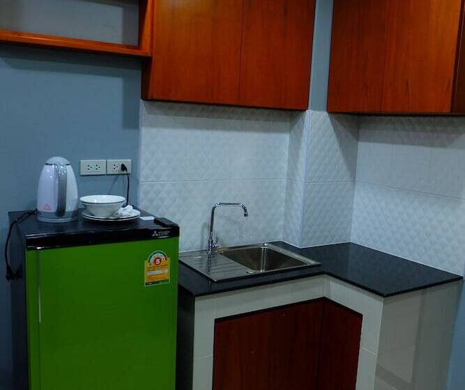 هتل Pava Place