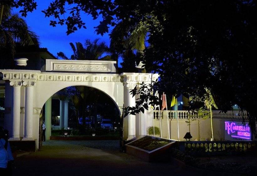 فندق Regenta Camellia Resort & Spa