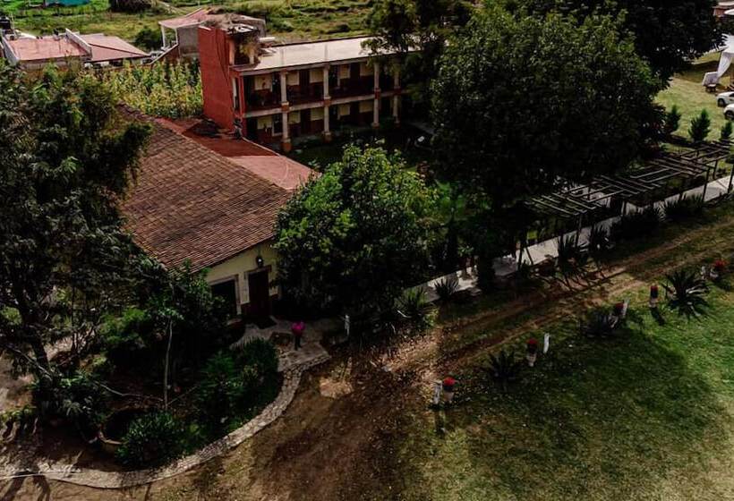 فندق ريفى Chalet De Colombo