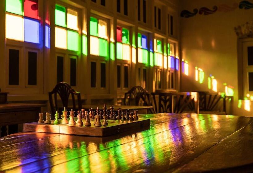 فندق Chateau Garli