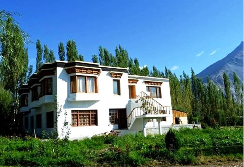 فندق Tih Lharje Resort   Nubra