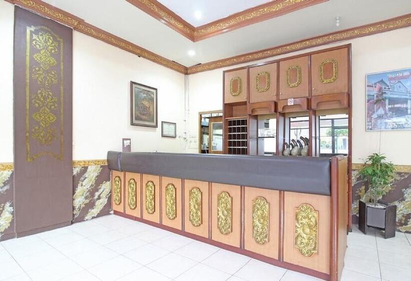 هتل Urban Malioboro Km 0