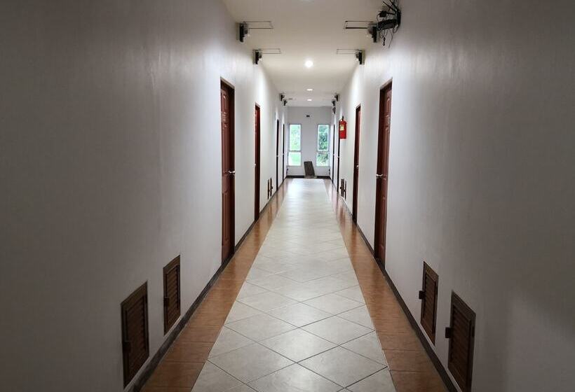 هتل View Inn