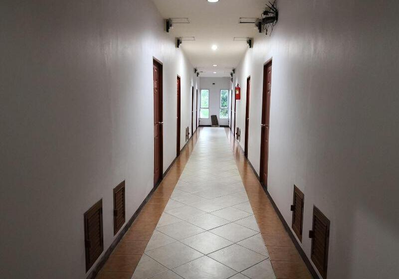 هتل View Inn