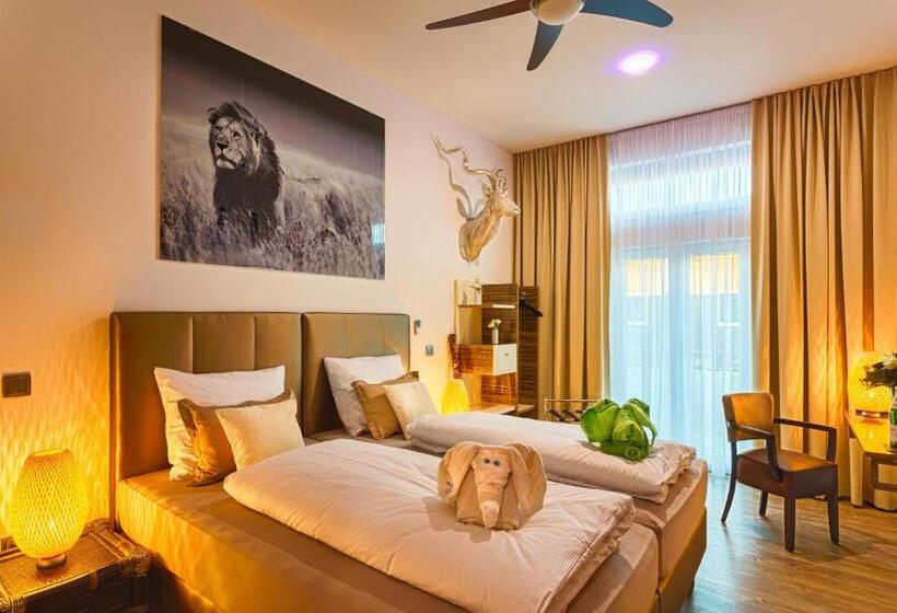 Отель Wuschl Lounge