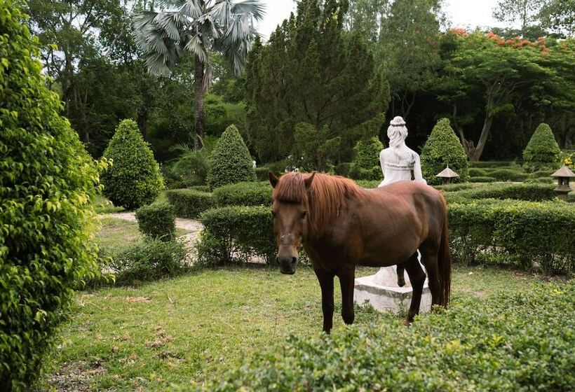 Kirirom Hillside Resort