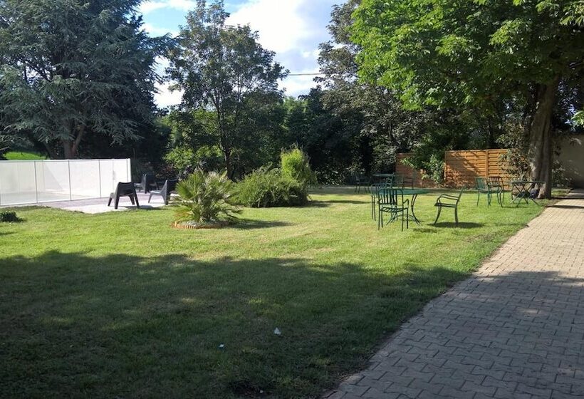 Пансион L Echappée Belle
