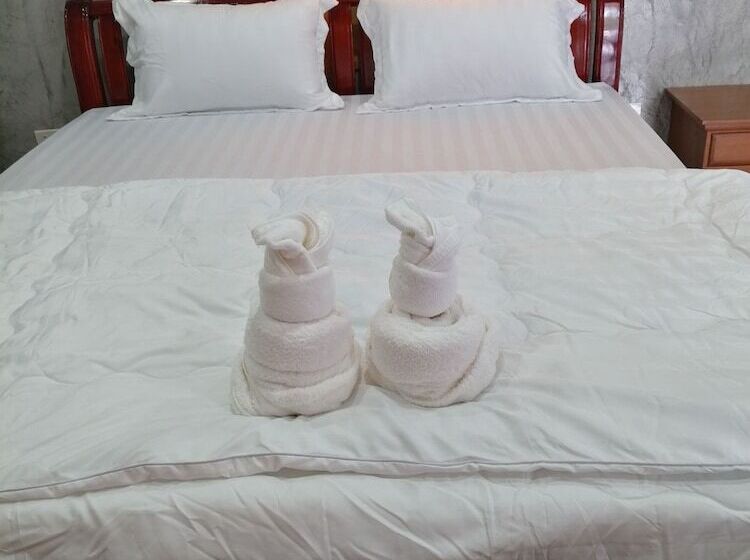 Пансион Yotin Guest House