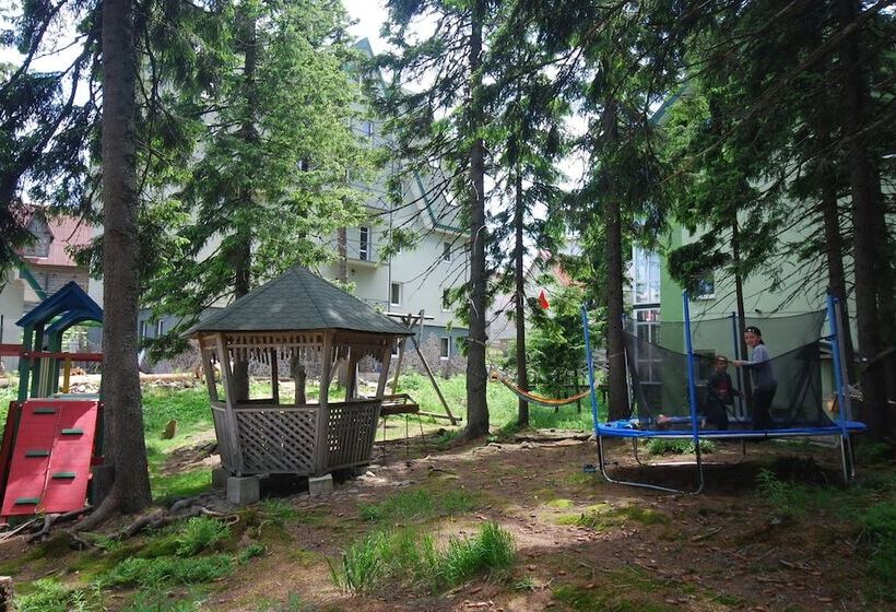 بنسيون Zelena Dacha