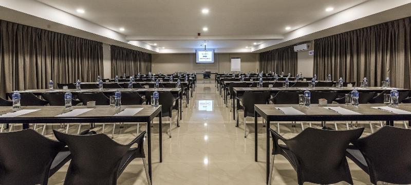 Springbok Inn By Country Hotels